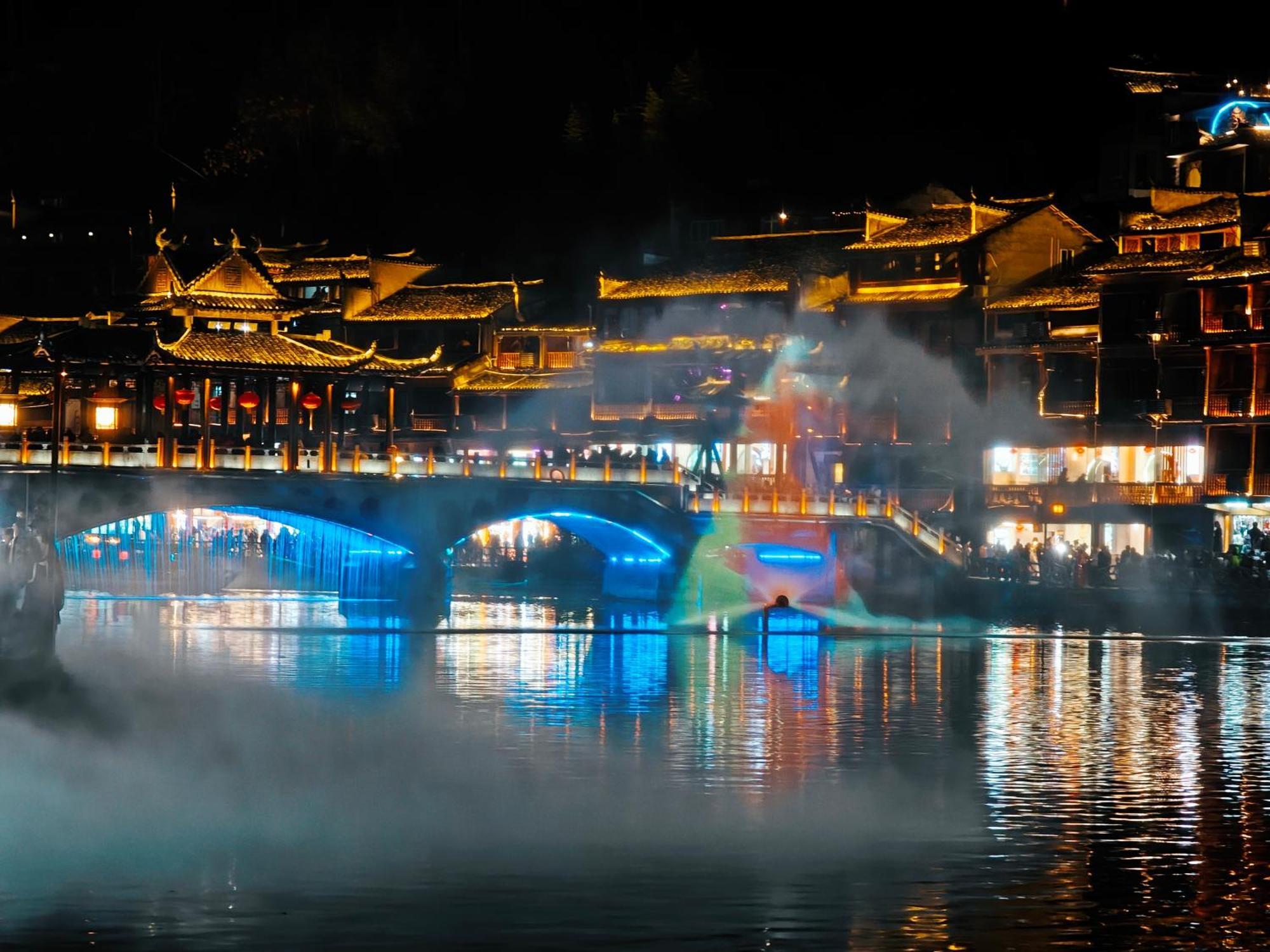 Fenghuang Memory Linjiang Inn Exteriér fotografie