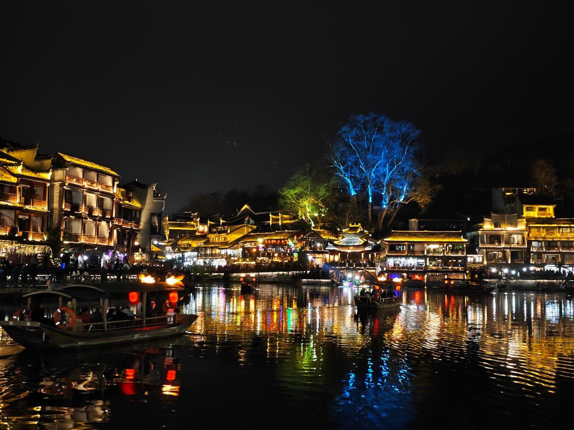 Fenghuang Memory Linjiang Inn Exteriér fotografie