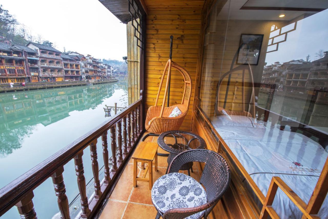 Fenghuang Memory Linjiang Inn Exteriér fotografie
