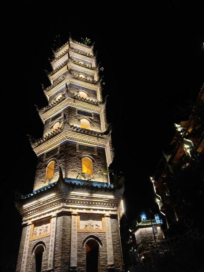 Fenghuang Memory Linjiang Inn Exteriér fotografie